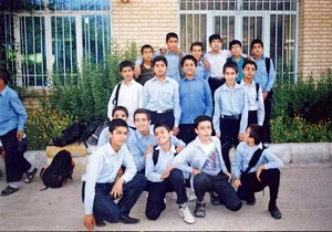 دبیرستان هیئت امنایی آزادگان