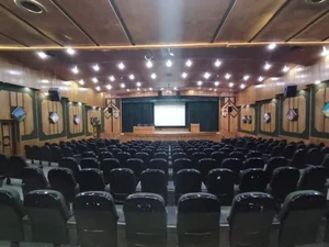 خدمات چوب نوار منحنی