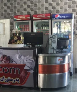 رستوران و بیرون بر کسرا