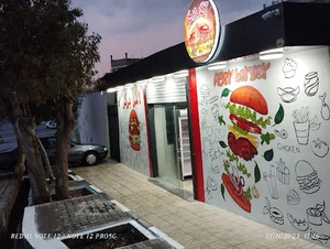 همدان ملایر روبرو دریاچه پارک سیفیه