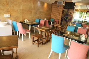 ساندویچ ریباز رَپ 2