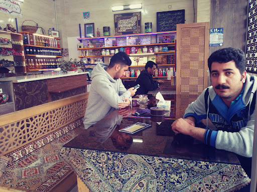 قهوه سرای فرزاد