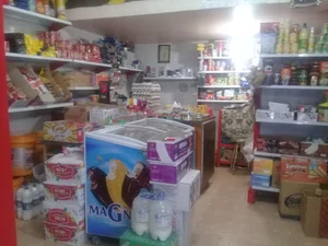 سوپرمارکت حسن زاده