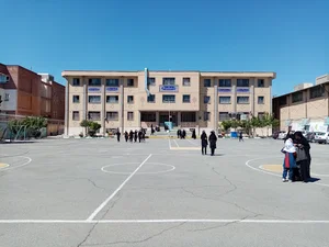 هنرستان فنی و حرفه ای دخترانه گلشن