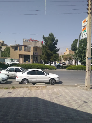 فروشگاه پوشاک مامان گلی