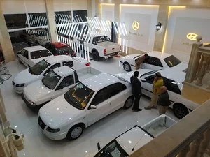 اتو گالری چهل سری