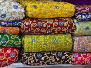 پارچه سرای ادریس و حسن