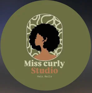 Miss Curly Studio سالن زیبایی رودابه منصوری