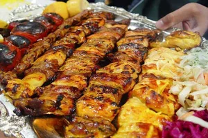 رستوران روز به روز ۲