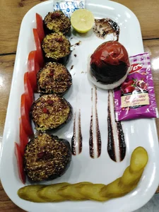 رستوران مهرورزان Mehrvarzan Restaurant