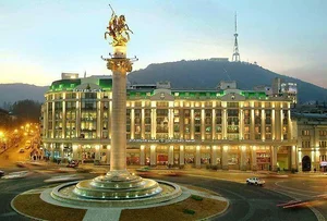 Chahar Cheragh Square