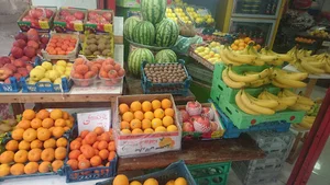 میوه فروشی ترنج (سوپر میوه )
