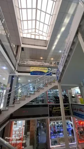 مجتمع تجاری ثقه‌الاسلام 4