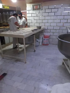نانوایی شهر نان 4