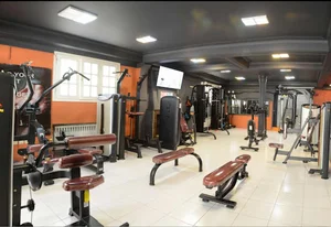 باشگاه بدنسازی مارال (بانوان)