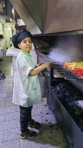 کبابی اکبری 5