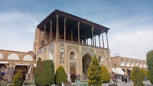 عمارت عالی ‌قاپو