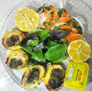 غذای بیرون بر مادر