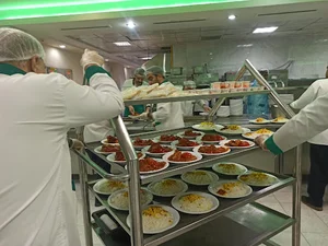 ورودی مهمانسرای حضرت