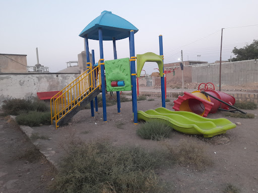 پارک حسین آباد میرزامؤمن
