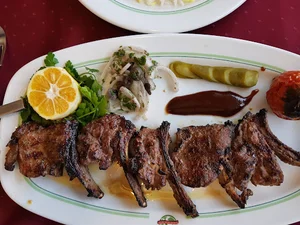 رستوران ایلمیلی