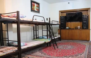 کمپ ترک اعتیاد تجریش 2