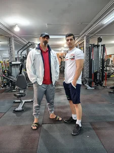 باشگاه بدنسازی اهورا