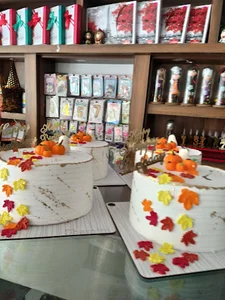 شیرینی شمیم