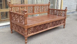 چوبکده ناجی