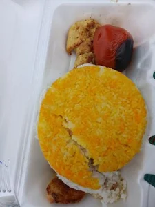 سفره‌خانه سنتی فرحزاد 3