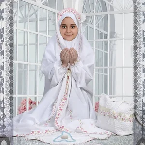 حجاب آیه ست جشن تکلیف و چادر مشکی