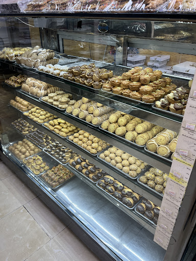 شیرینی سرای سوگل