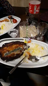 رستوران طوبی