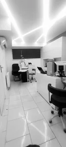 دکتر مهرداد صادقی 2