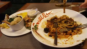 رستوران ژوانی
