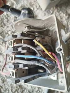 برق‌کار سیار در علم و صنعت 3