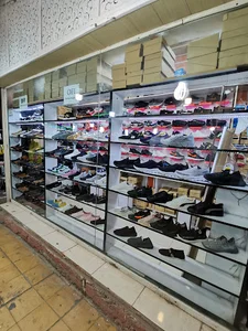 فروشگاه کتونی آبادان