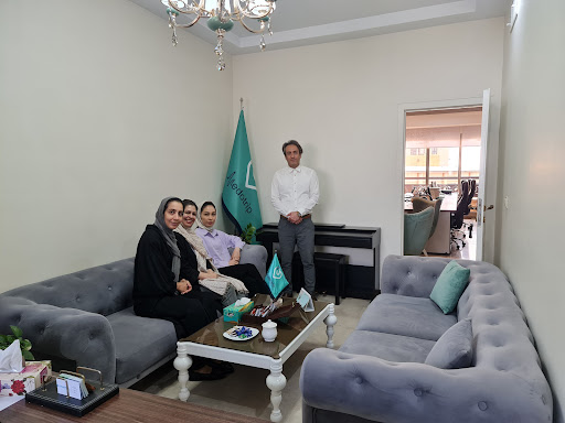 سالن زیبایی پریوا