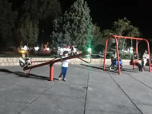 زمین بازی کودکان