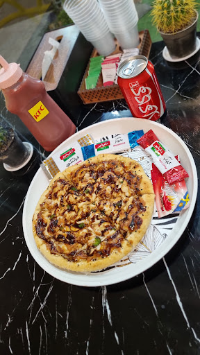 کافه فست فود پیتساویچ