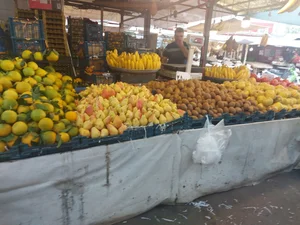بازارچه میوه و تره بار چمران 2