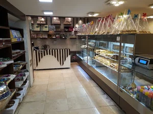 گز و شیرینی گوهر