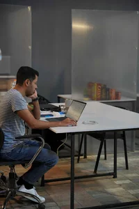 فضای کار اشتراکی هموار