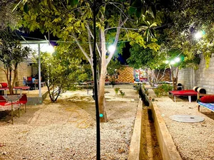 کافه رستوران بي بي گُل