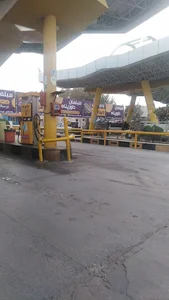 جایگاه بنزین و CNG بهمن