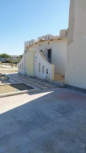 دستشویی عمومی