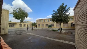 دانشکده فنی و حرفه ای دختران شهرضا