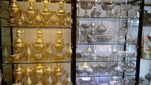 فروشگاه صنایع دستی عالی قاپو