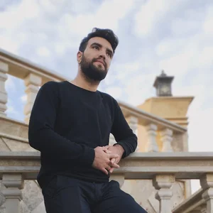 Foroshgah Akbarzade