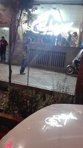 آژانس مسافرتی آسمان هشتم